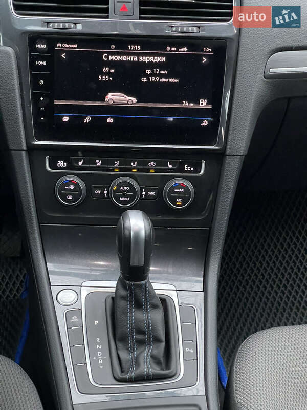 Хэтчбек Volkswagen e-Golf 2019 в Одессе фото 29 Хэтчбек Volkswagen e-Golf 2019 в Одессе