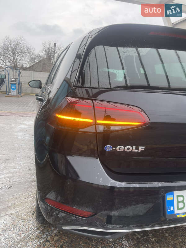Хэтчбек Volkswagen e-Golf 2019 в Одессе фото 92 Хэтчбек Volkswagen e-Golf 2019 в Одессе