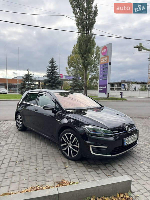 Хэтчбек Volkswagen e-Golf 2019 в Одессе фото 3 Хэтчбек Volkswagen e-Golf 2019 в Одессе