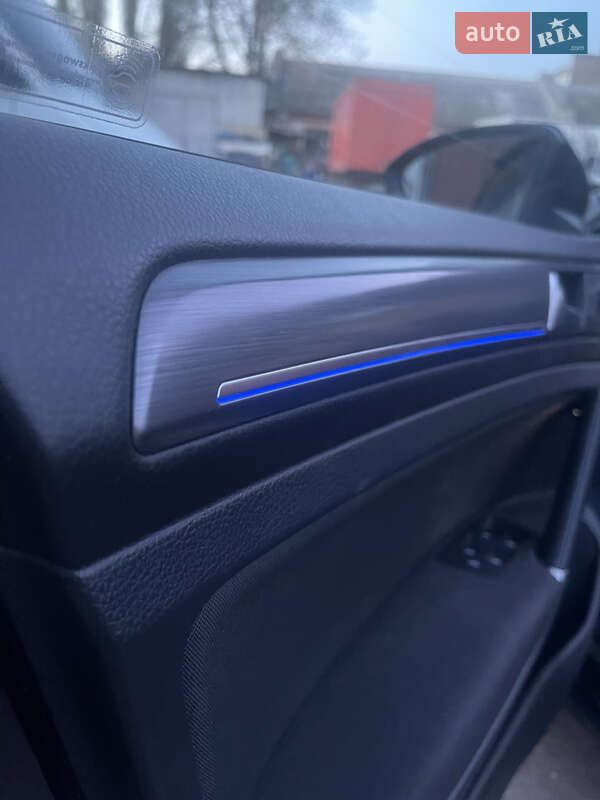 Хэтчбек Volkswagen e-Golf 2019 в Одессе фото 16 Хэтчбек Volkswagen e-Golf 2019 в Одессе