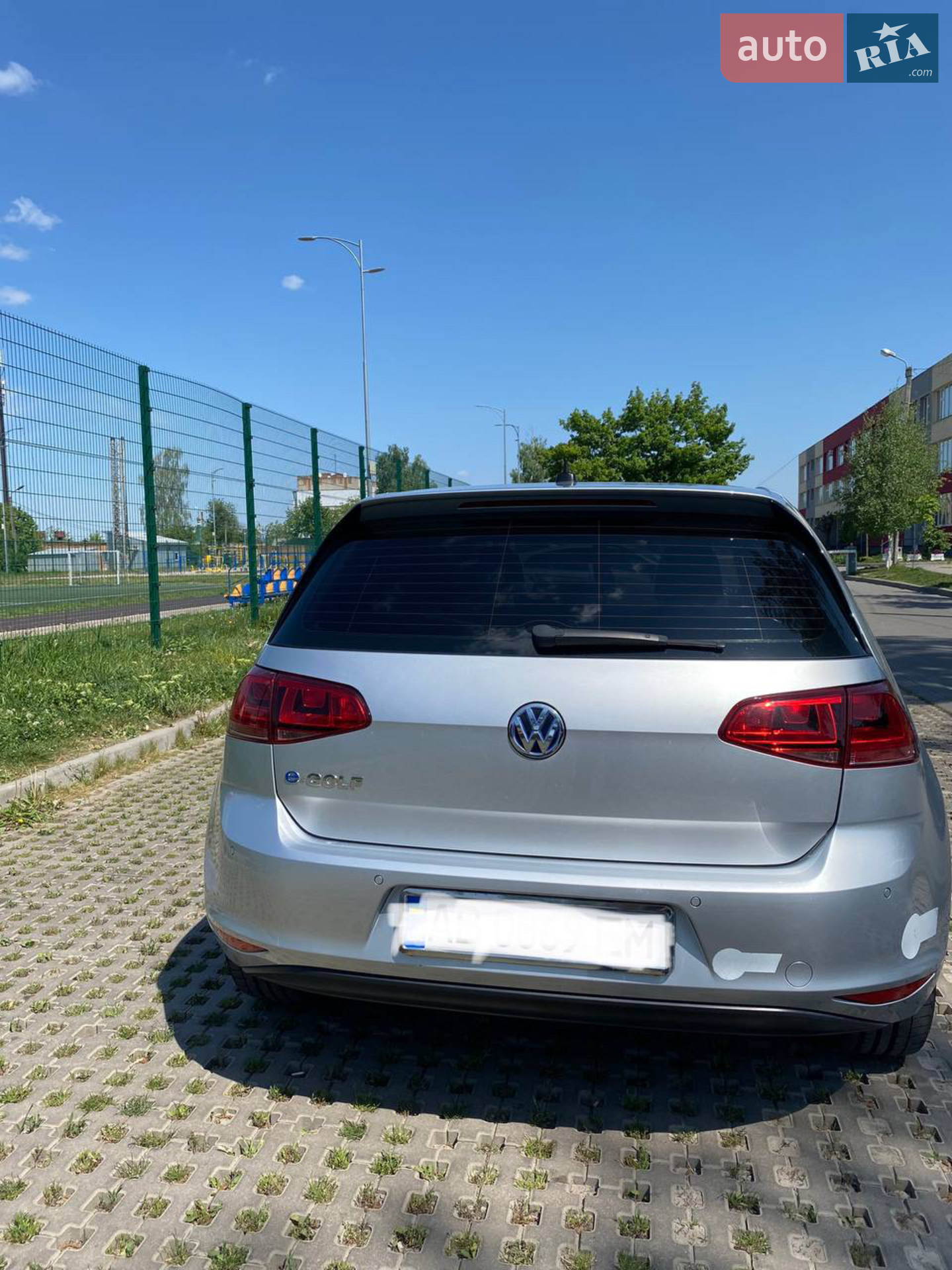 2016 Volkswagen Golf - мініатюра 3