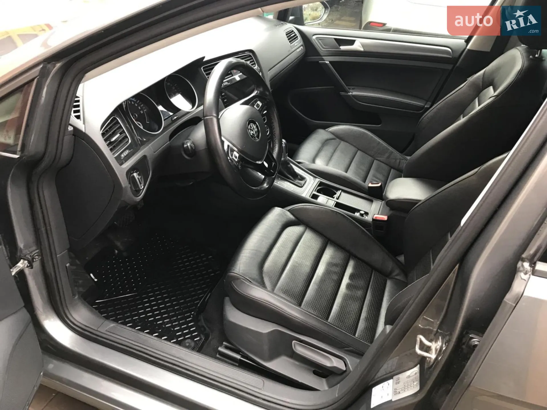 2019 Volkswagen Golf - мініатюра 10