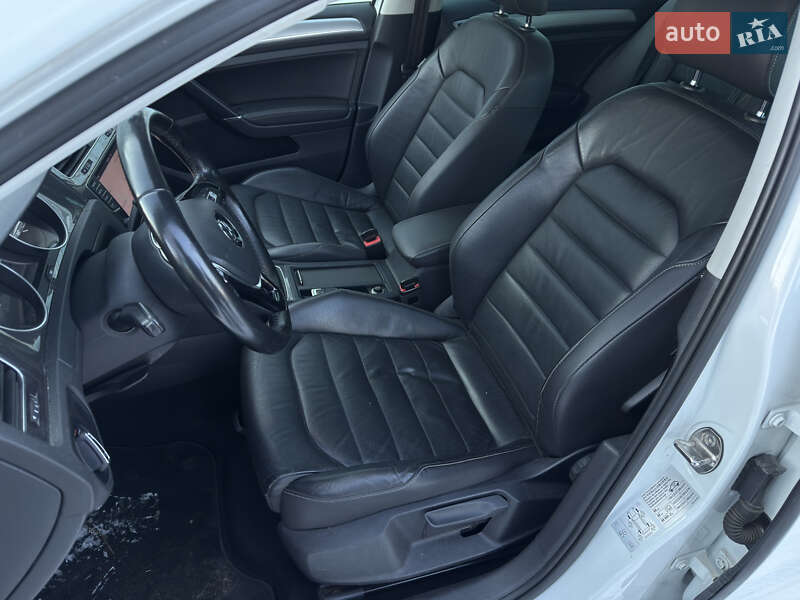 Volkswagen e-Golf 2014 Volkswagen e-Golf 2014