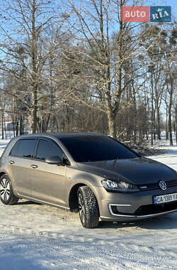 Хэтчбек Volkswagen e-Golf 2014 в Умани