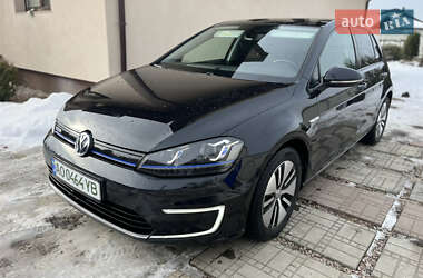 Хетчбек Volkswagen e-Golf 2015 в Ужгороді