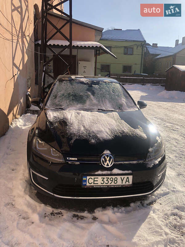 Volkswagen e-Golf 2014