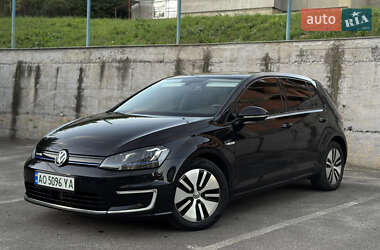 Хэтчбек Volkswagen e-Golf 2014 в Ужгороде