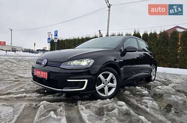Хэтчбек Volkswagen e-Golf 2015 в Луцке