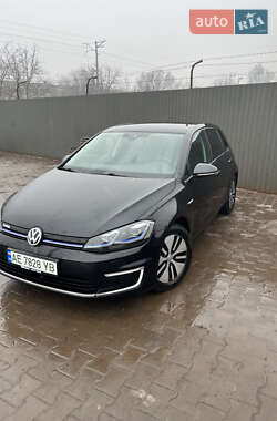 Хэтчбек Volkswagen e-Golf 2017 в Кривом Роге