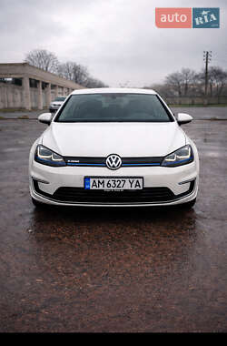 Хетчбек Volkswagen e-Golf 2014 в Житомирі