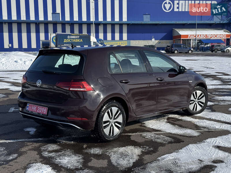 Хэтчбек Volkswagen e-Golf 2017 в Ровно