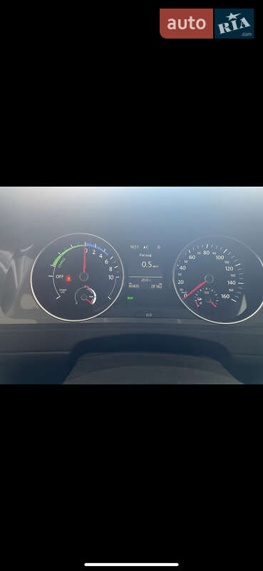 Хэтчбек Volkswagen e-Golf 2016 в Полтаве