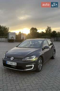 Хэтчбек Volkswagen e-Golf 2020 в Сарнах