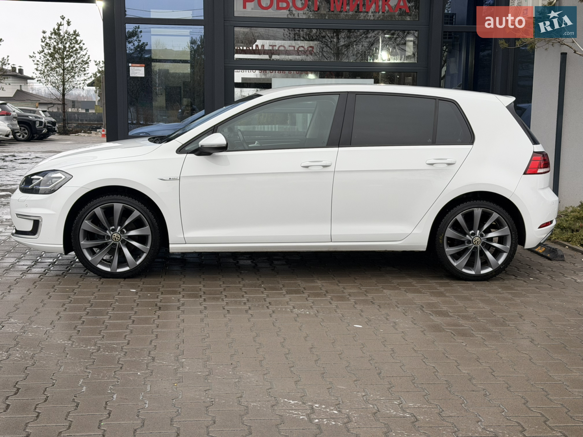 2017 Volkswagen Golf - мініатюра 8