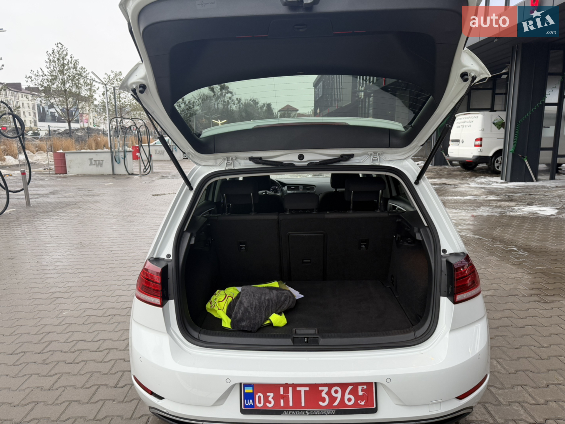 2017 Volkswagen Golf - мініатюра 80