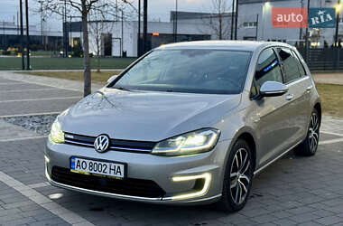 Хэтчбек Volkswagen e-Golf 2017 в Мукачево