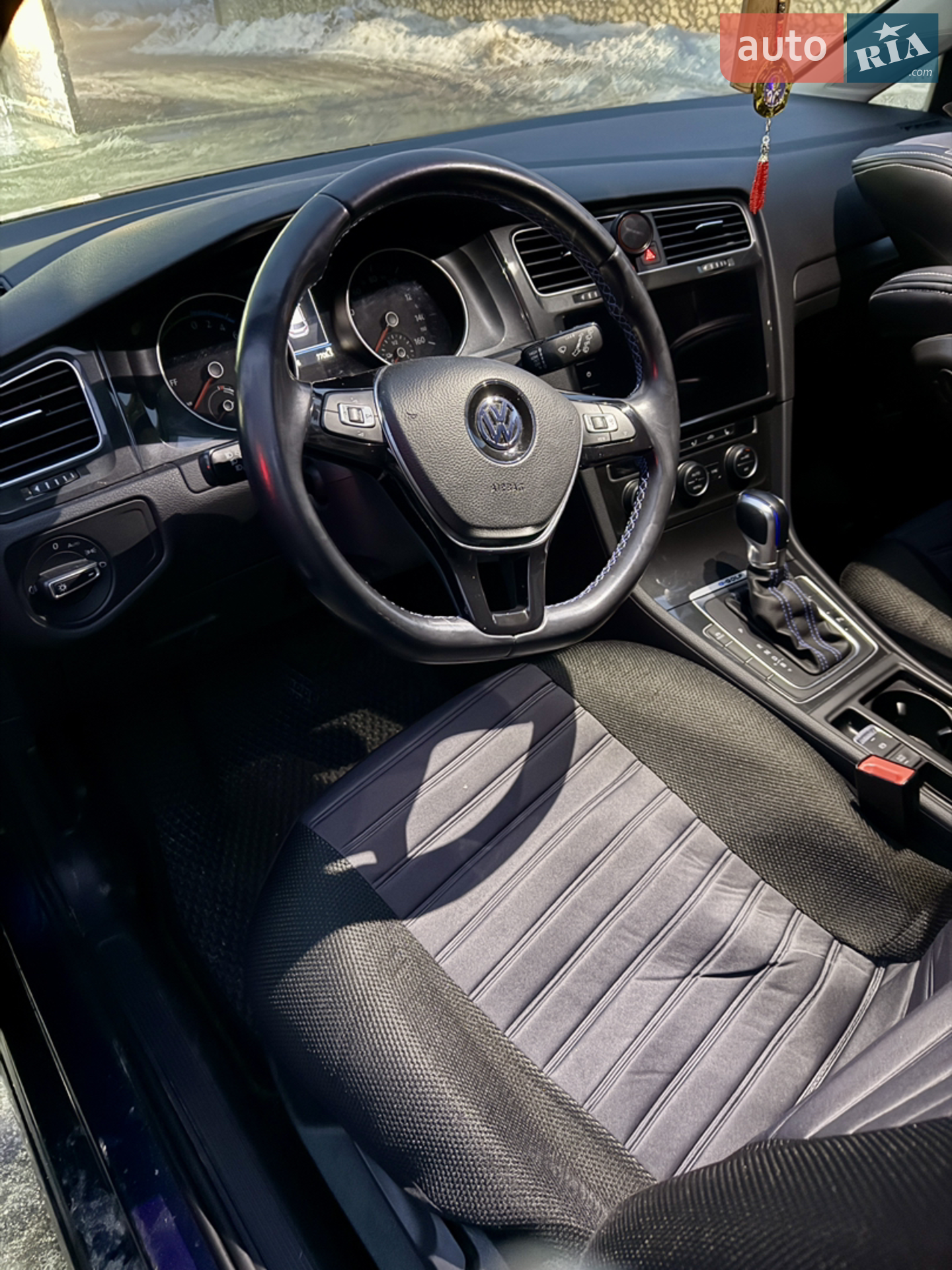 2019 Volkswagen Golf - мініатюра 11