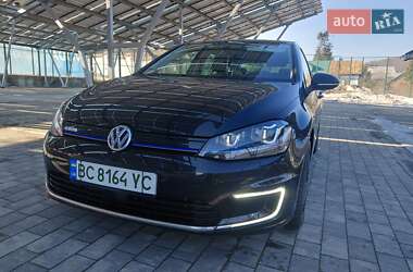 Хетчбек Volkswagen e-Golf 2016 в Львові