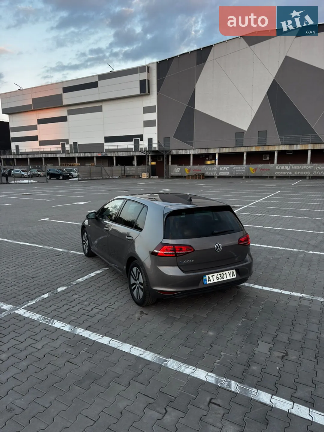 2014 Volkswagen Golf - мініатюра 5