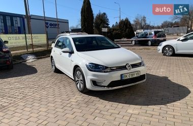 Хэтчбек Volkswagen e-Golf 2019 в Ровно