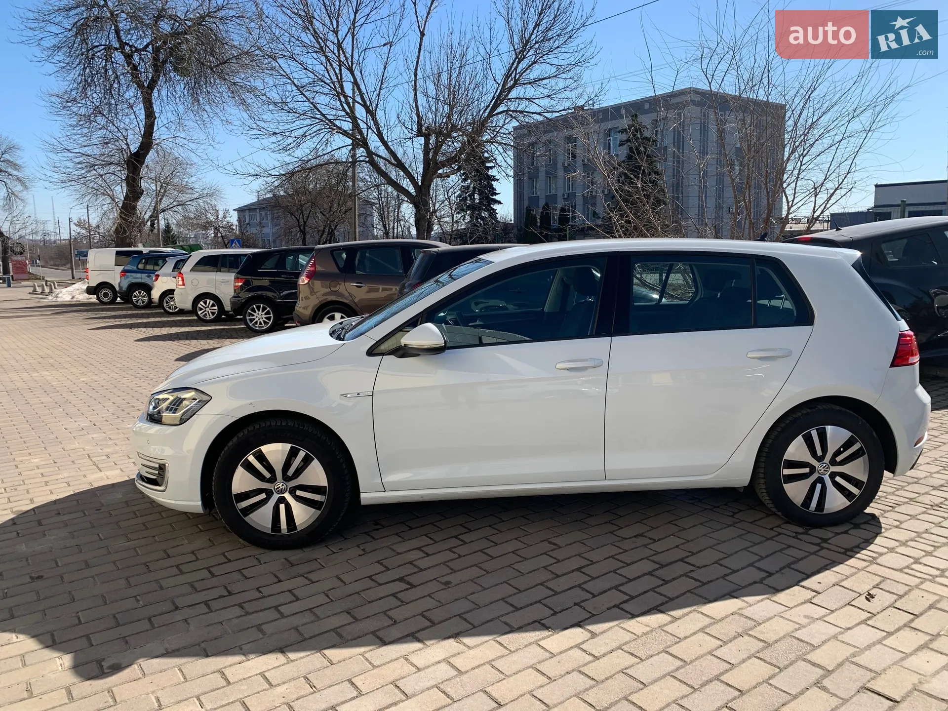 2019 Volkswagen Golf - мініатюра 11