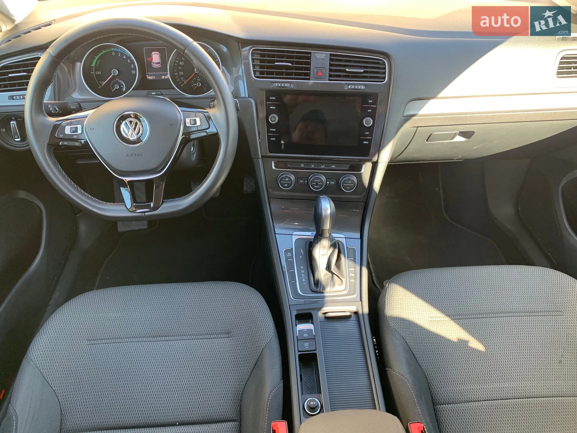 2019 Volkswagen Golf - мініатюра 22