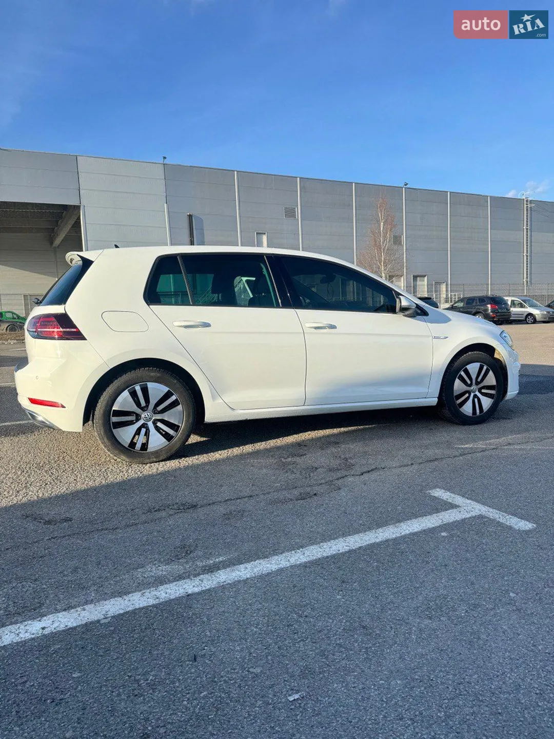 2019 Volkswagen Golf - мініатюра 4