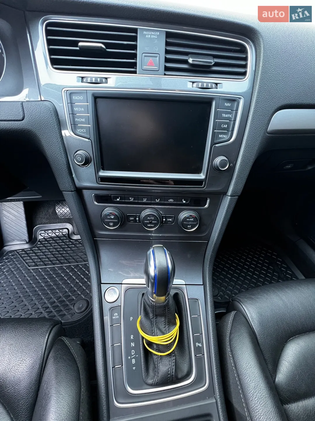2015 Volkswagen Golf - мініатюра 11