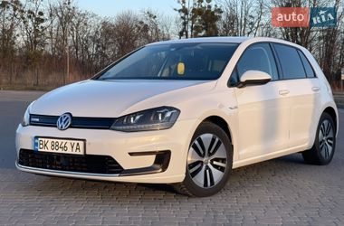 Хэтчбек Volkswagen e-Golf 2014 в Радивилове
