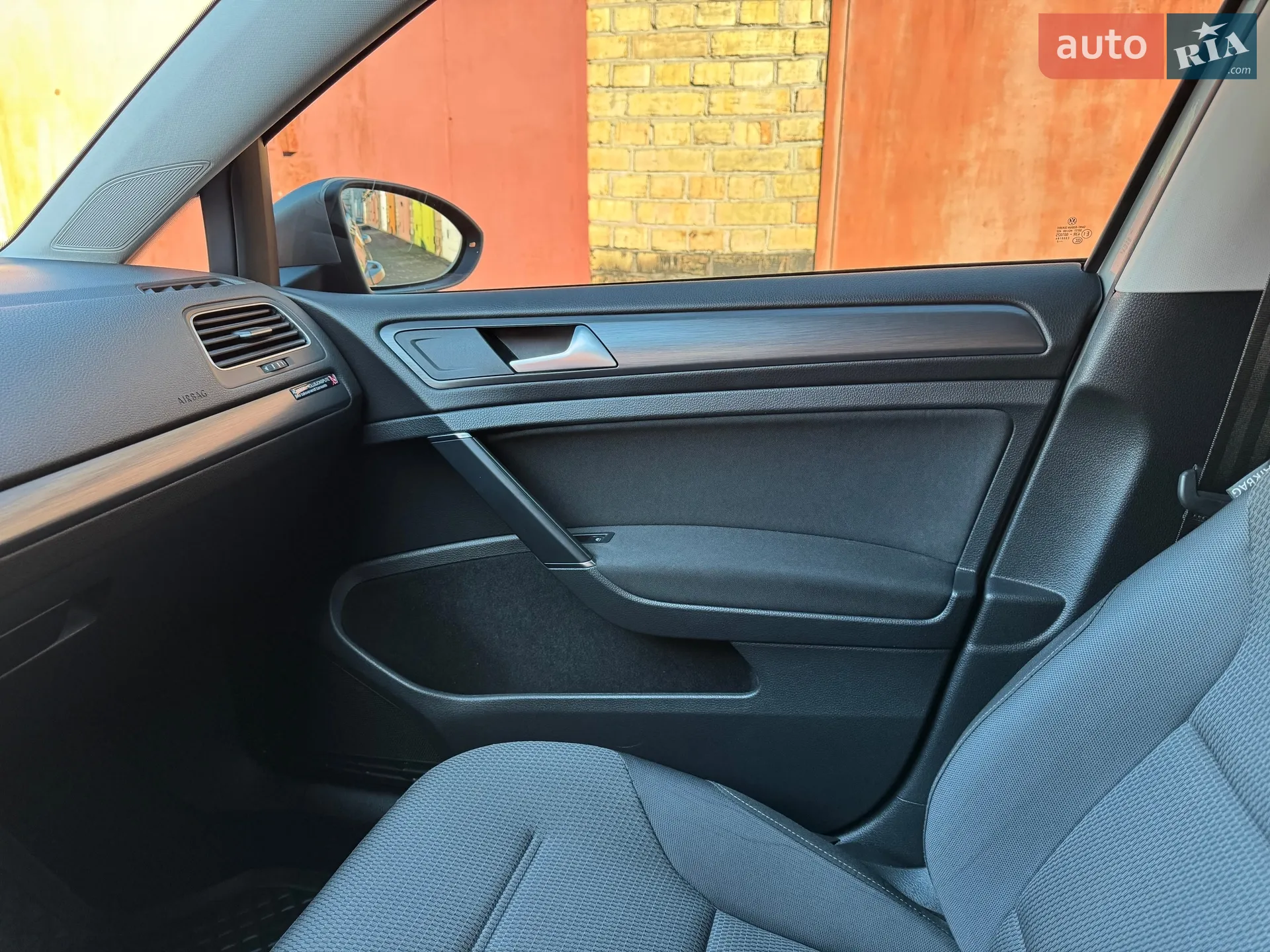2017 Volkswagen Golf - мініатюра 4
