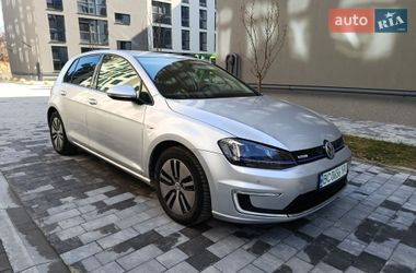 Хэтчбек Volkswagen e-Golf 2015 в Львове