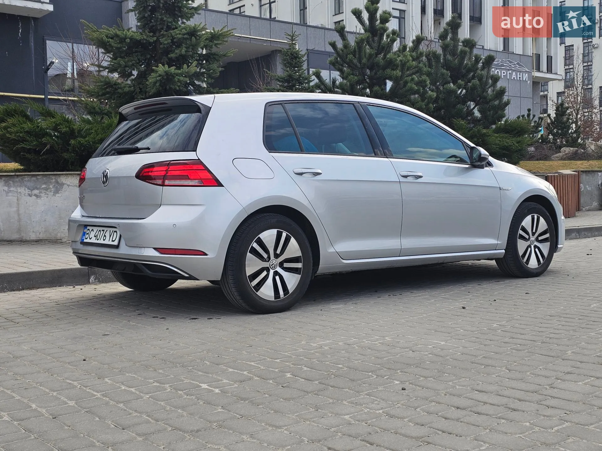 2019 Volkswagen Golf - мініатюра 10