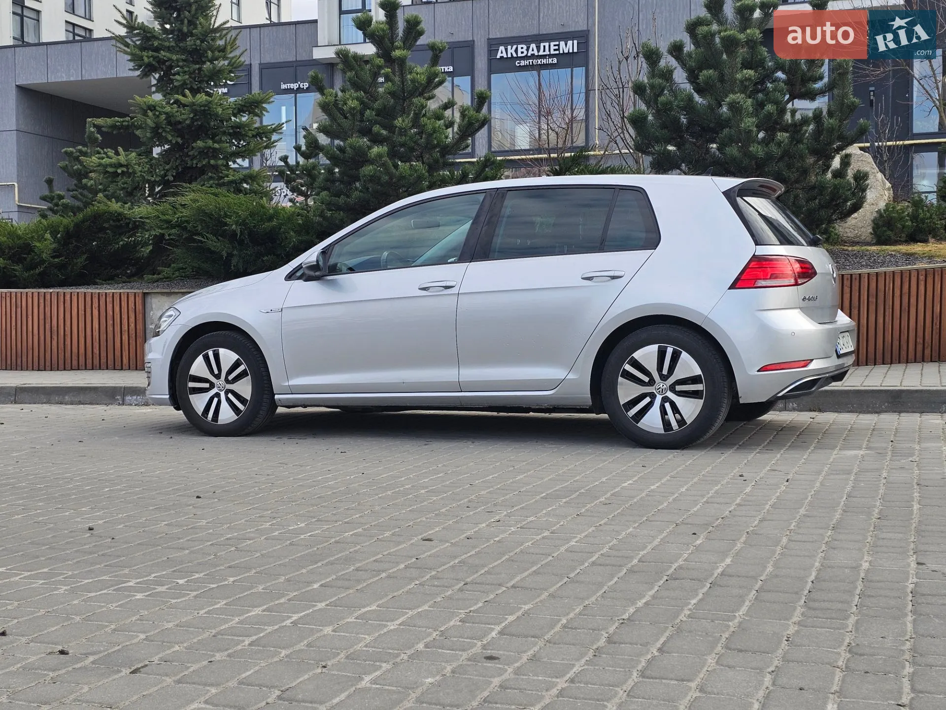 2019 Volkswagen Golf - мініатюра 8
