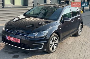 Хэтчбек Volkswagen e-Golf 2019 в Киеве