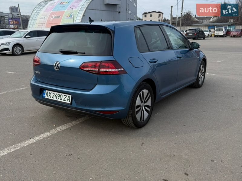 Хэтчбек Volkswagen e-Golf 2015 в Харькове