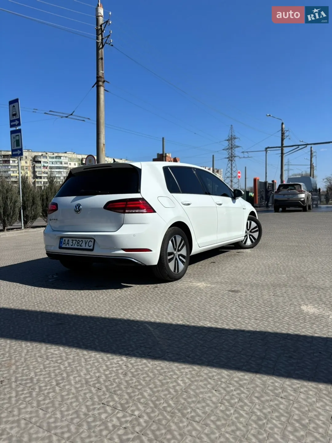 2020 Volkswagen Golf - мініатюра 5