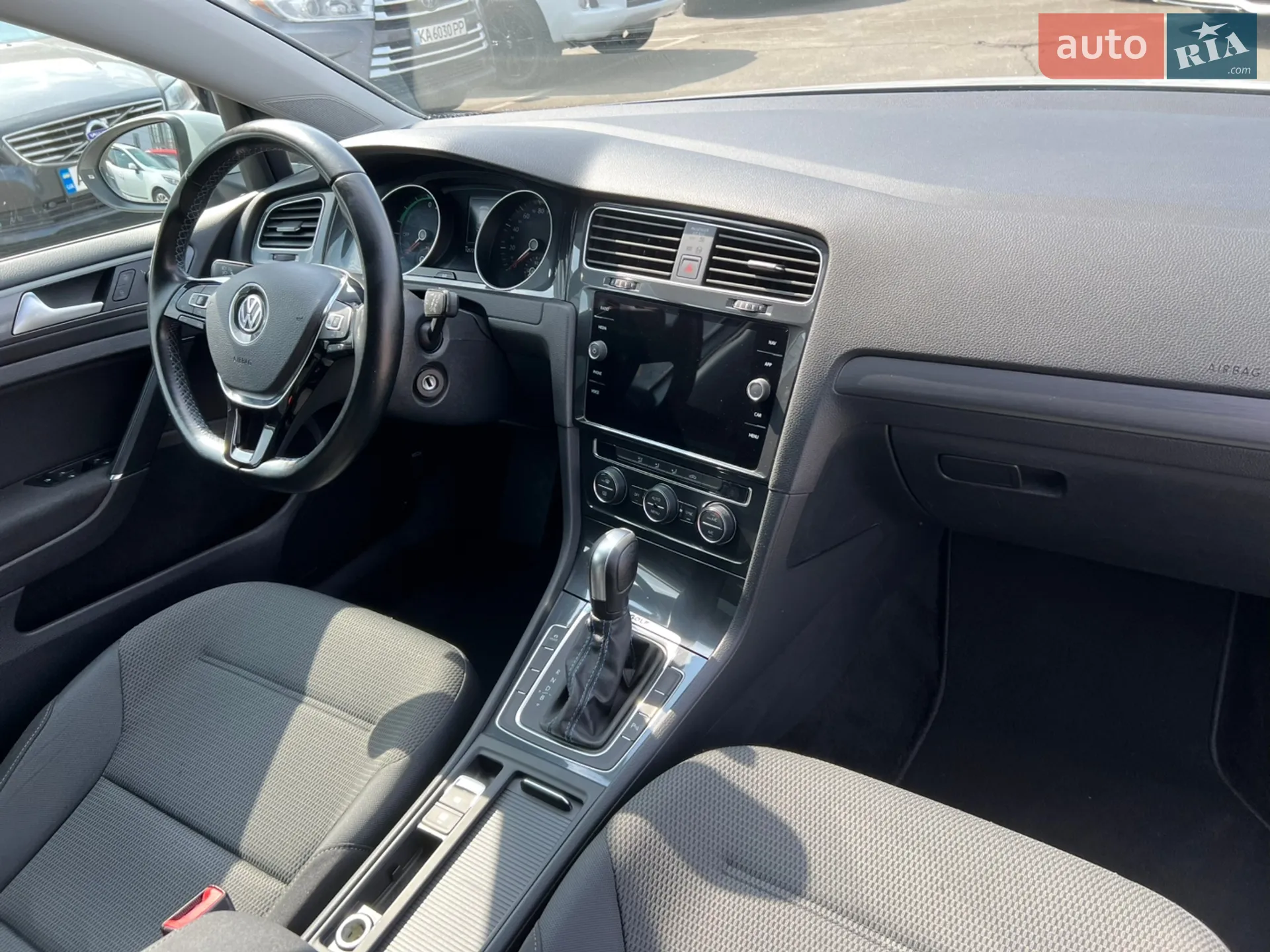 2020 Volkswagen Golf - мініатюра 27