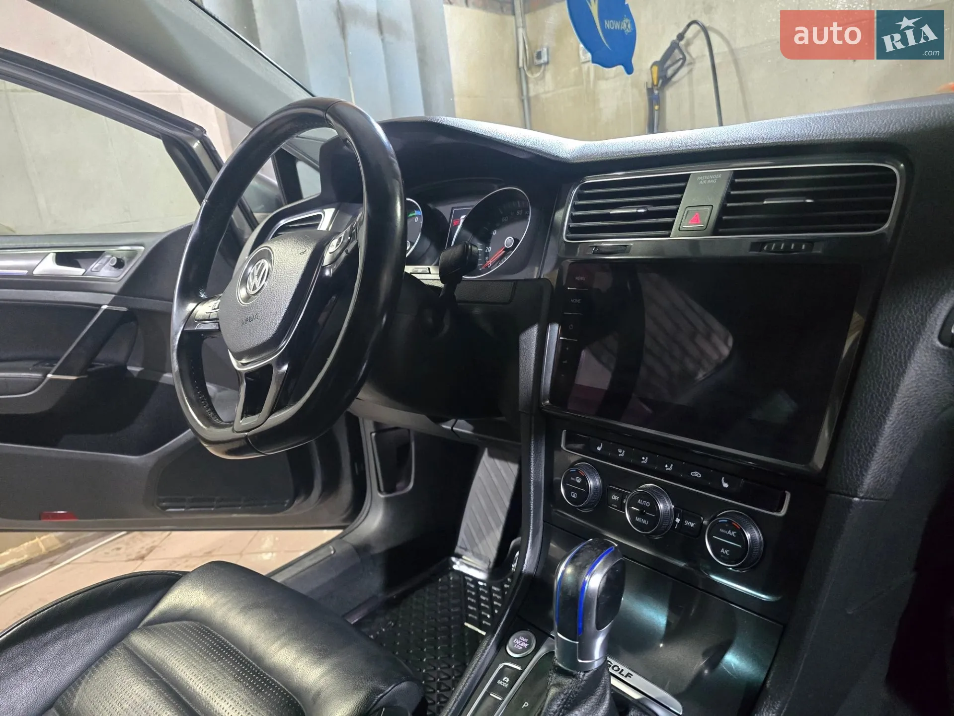 2017 Volkswagen Golf - мініатюра 21