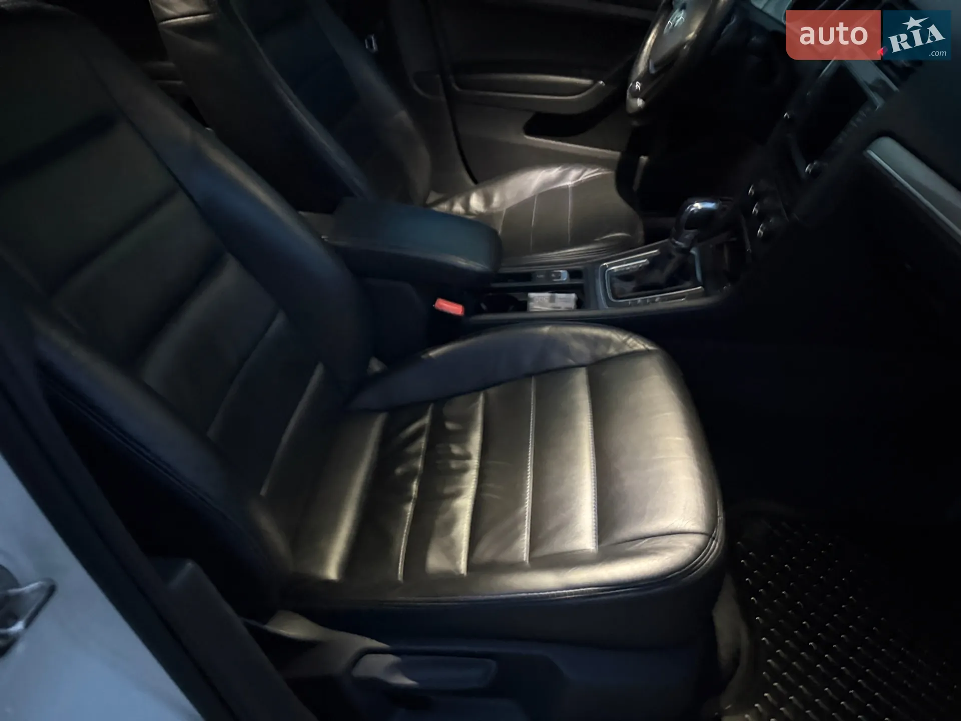 2014 Volkswagen Golf - мініатюра 21