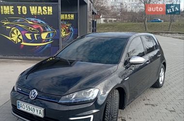 Хэтчбек Volkswagen e-Golf 2014 в Светловодске