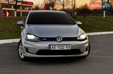 Хетчбек Volkswagen e-Golf 2016 в Кривому Розі