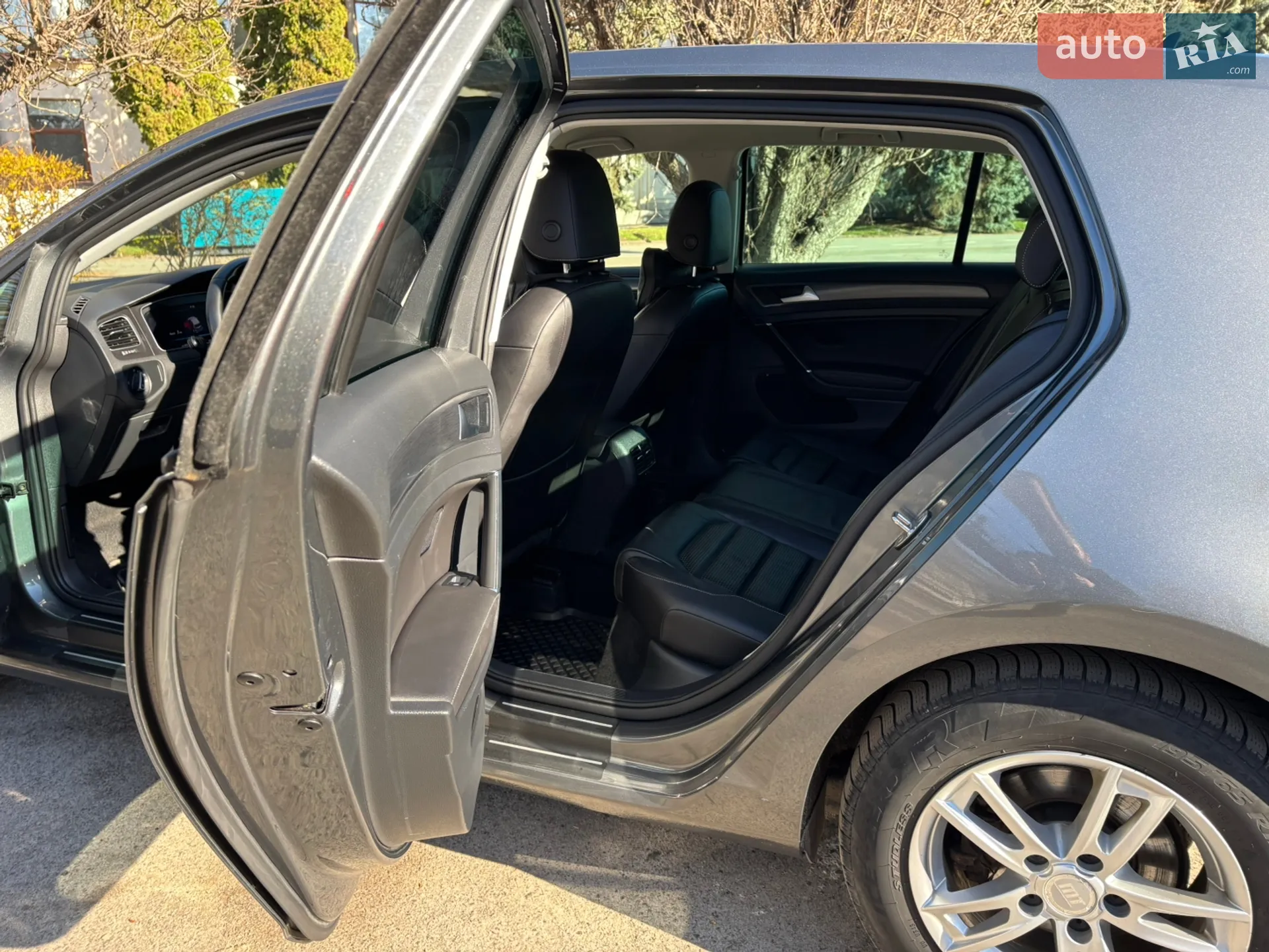 2019 Volkswagen Golf - мініатюра 11