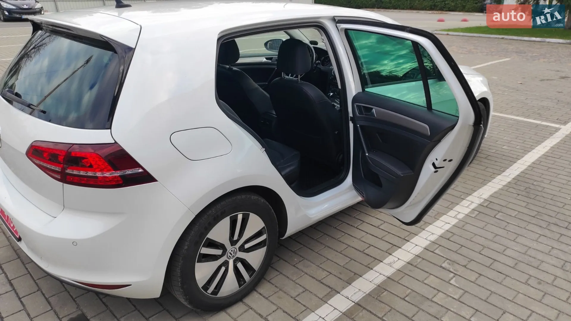 2015 Volkswagen Golf - мініатюра 6