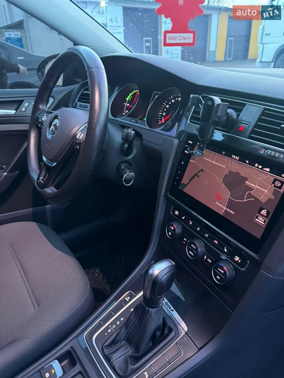 2020 Volkswagen Golf - мініатюра 7