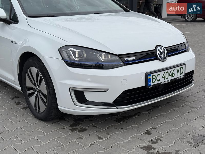 Хэтчбек Volkswagen e-Golf 2014 в Владимире