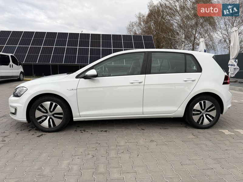 Хэтчбек Volkswagen e-Golf 2014 в Владимире