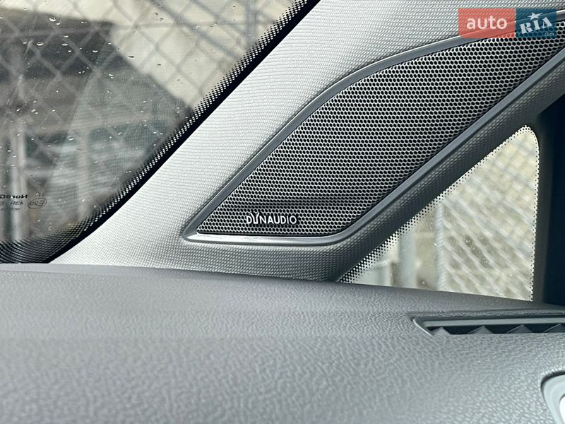 Хэтчбек Volkswagen e-Golf 2016 в Львове