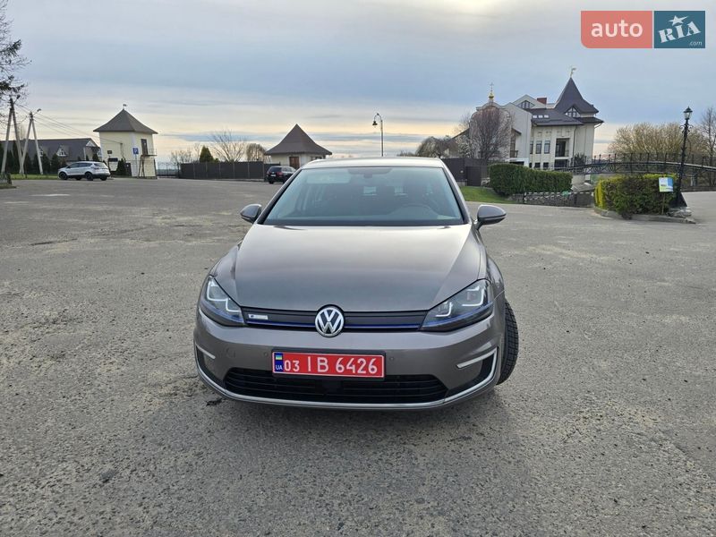 Хэтчбек Volkswagen e-Golf 2014 в Владимире
