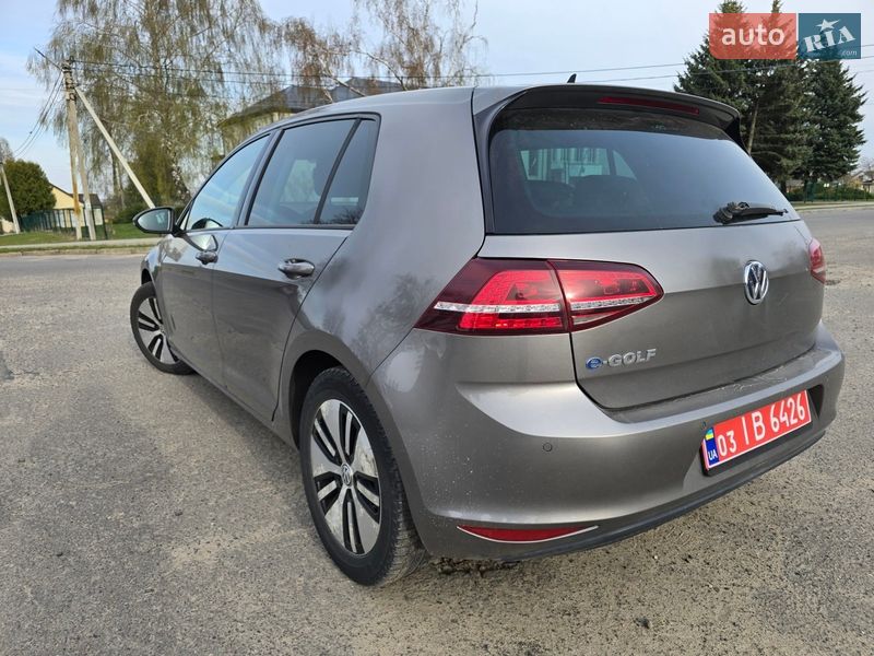 Хэтчбек Volkswagen e-Golf 2014 в Владимире