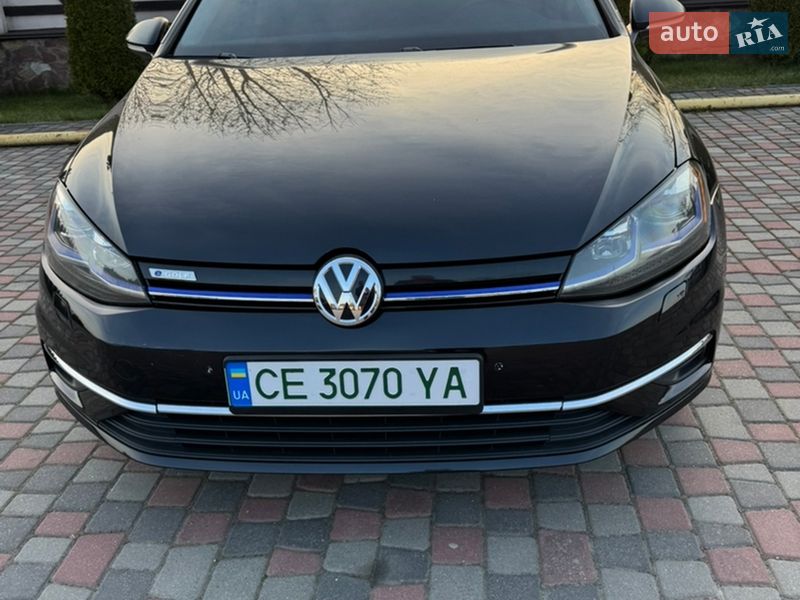 Volkswagen e-Golf 2017